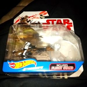 New In package hot wheels star wars speeder bike